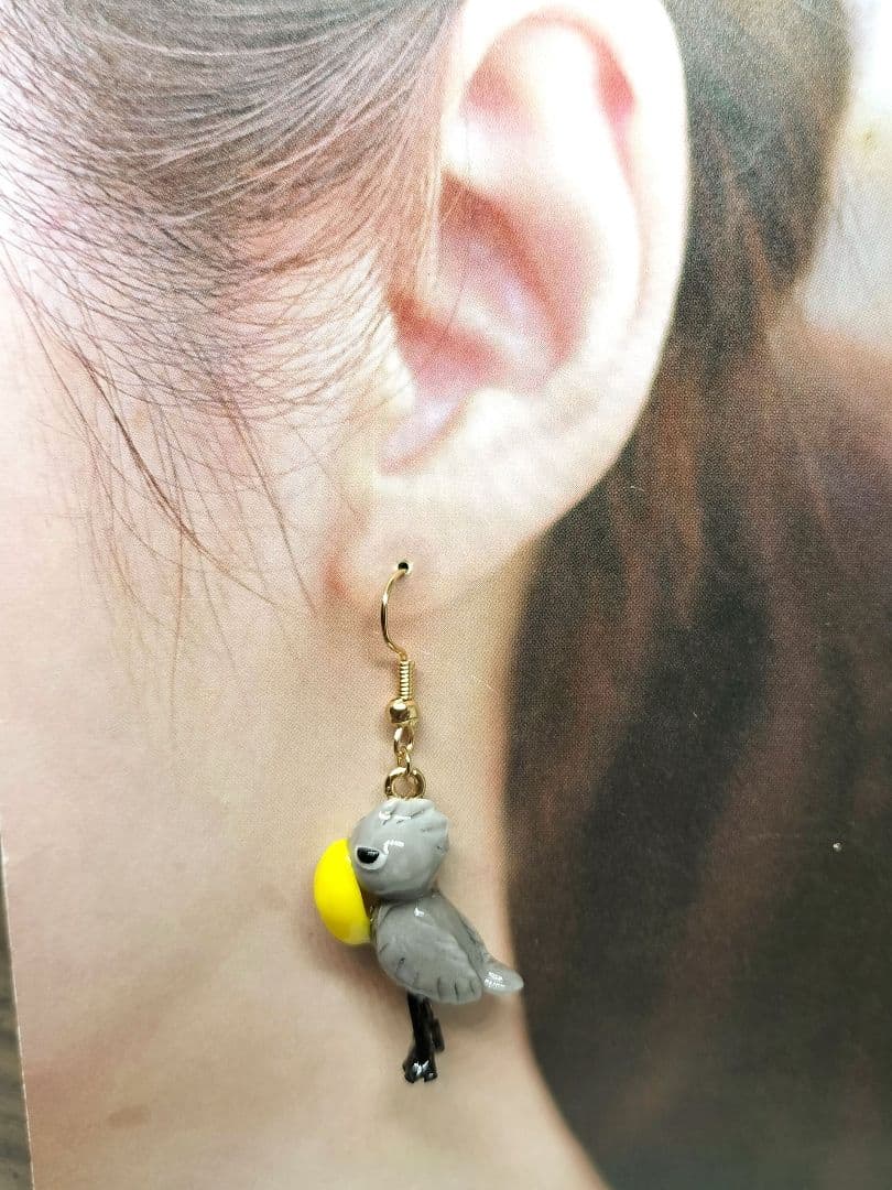 ハシビロコウピアス（グレー）