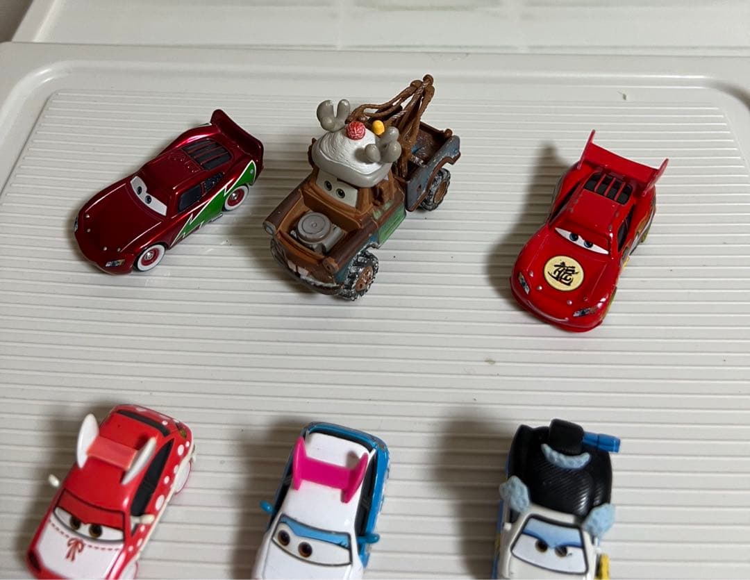 カーズミニカー、マテル（クリスマスメーター、クリスマスマックイン、龍ペイント）