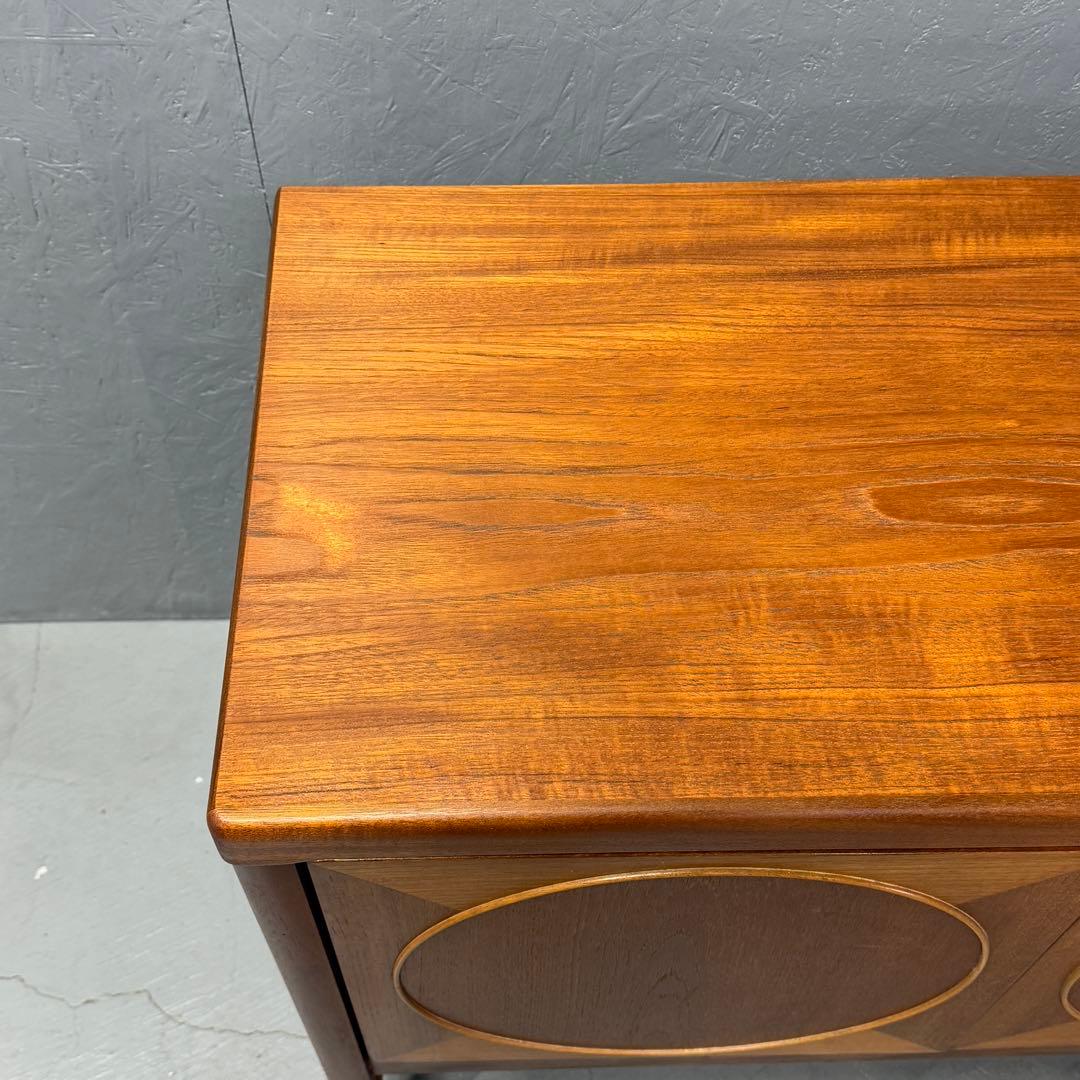 Nathan(ネイサン) サークルサイドボード (501)