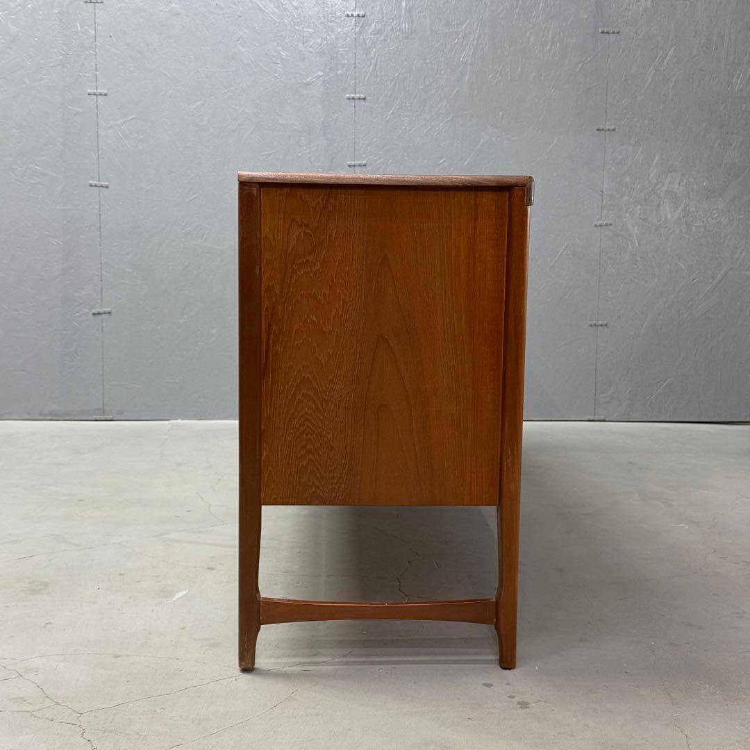 Nathan(ネイサン) サークルサイドボード (501)