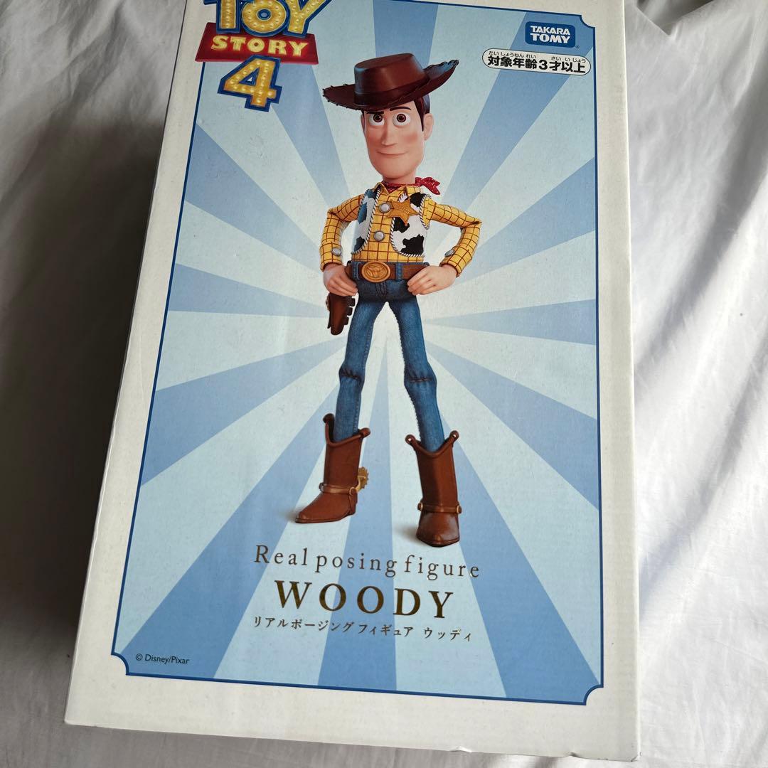 トイ・ストーリー4 リアルポージングフィギュア ウッディ 新品未開封