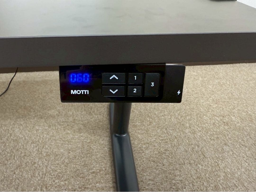 SI262☆極美品☆モッティ☆昇降式☆デスク☆高さ調整☆電動昇降☆Poka3