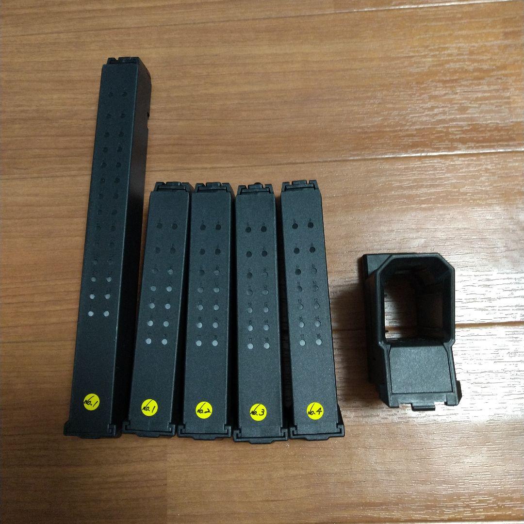 CAT製 ブラックPCCマガジン 5個セットとホルダー