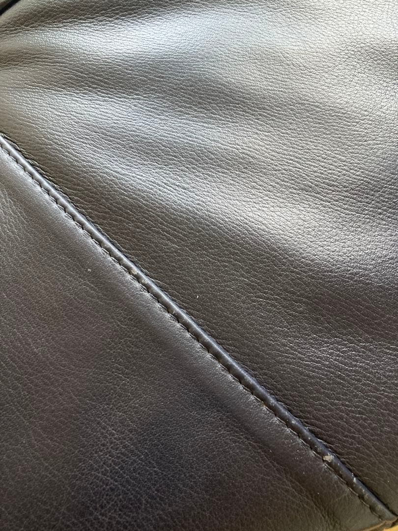 極上品ポルトローナフラウ■PUFF CUBOソファオットマン■カッシーナ