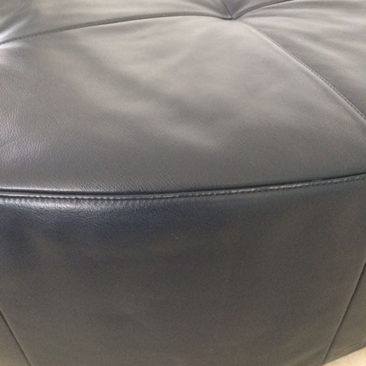 極上品ポルトローナフラウ■PUFF CUBOソファオットマン■カッシーナ