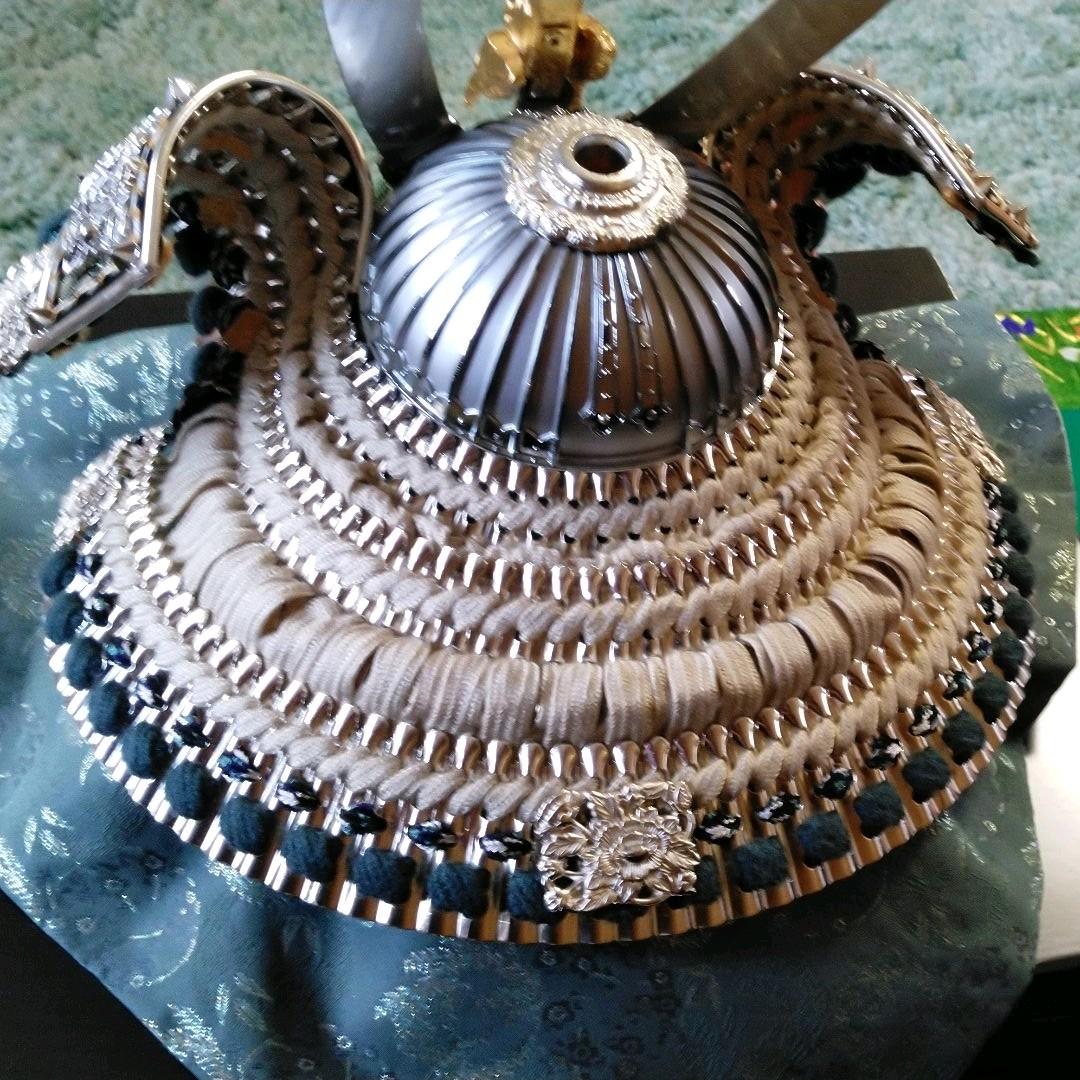 五月人形鈴甲子雄山　御兜　兜飾り　首振り虎付き