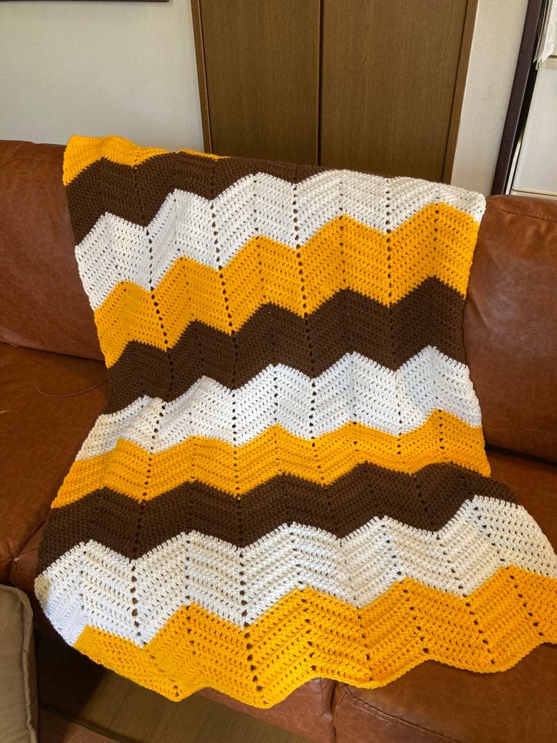 新品　ニットブランケット　グラニースクエア　モチーフ編み　レトロ雑貨　60年代