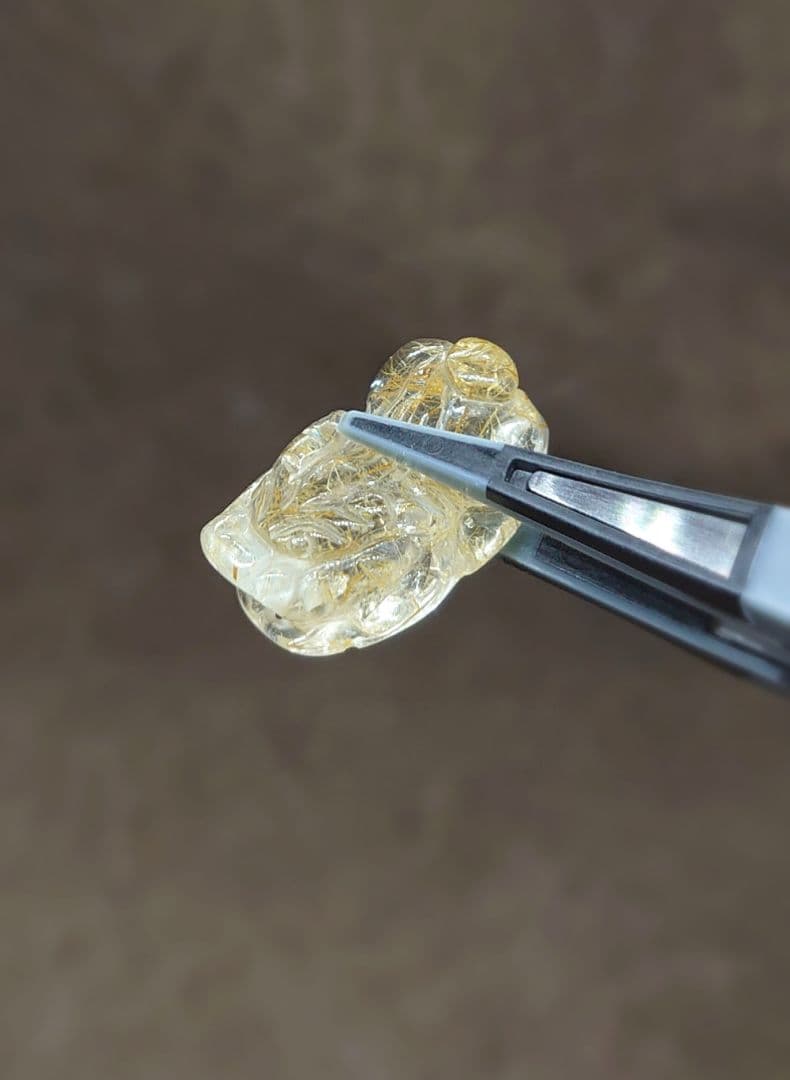 貔貅(ヒキュウ)置物 ルチルクォーツ