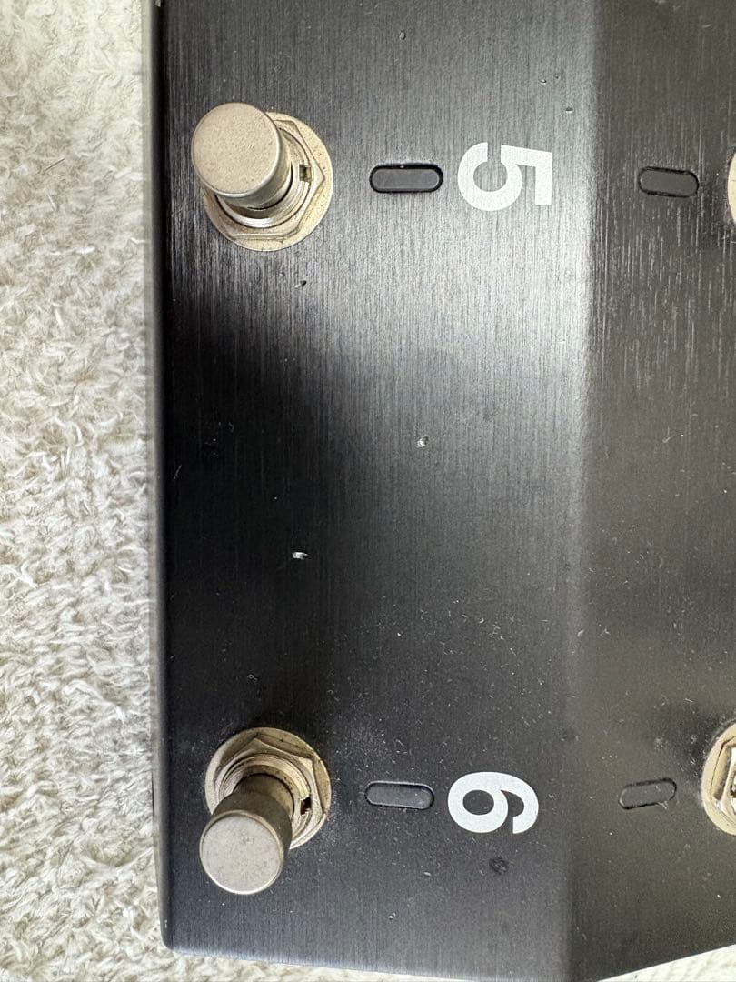 BOSS ES-8 プログラマブルスイッチャー