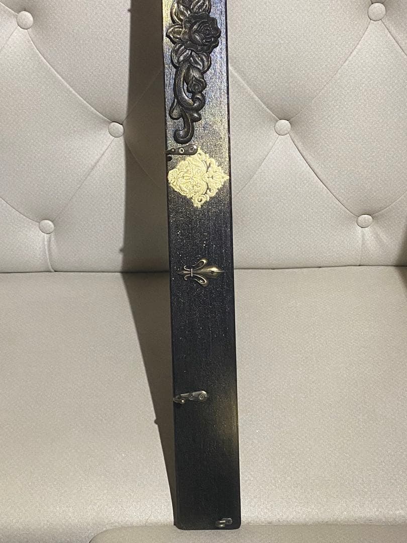 百合紋章♦️ローズ♦️ゴシック♦️壁掛け 4連ハンガーラック