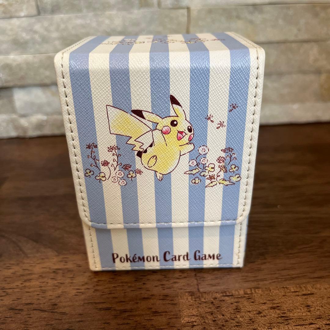 ピカチュウ フリップデッキケース ポケモンカード - メルカリ