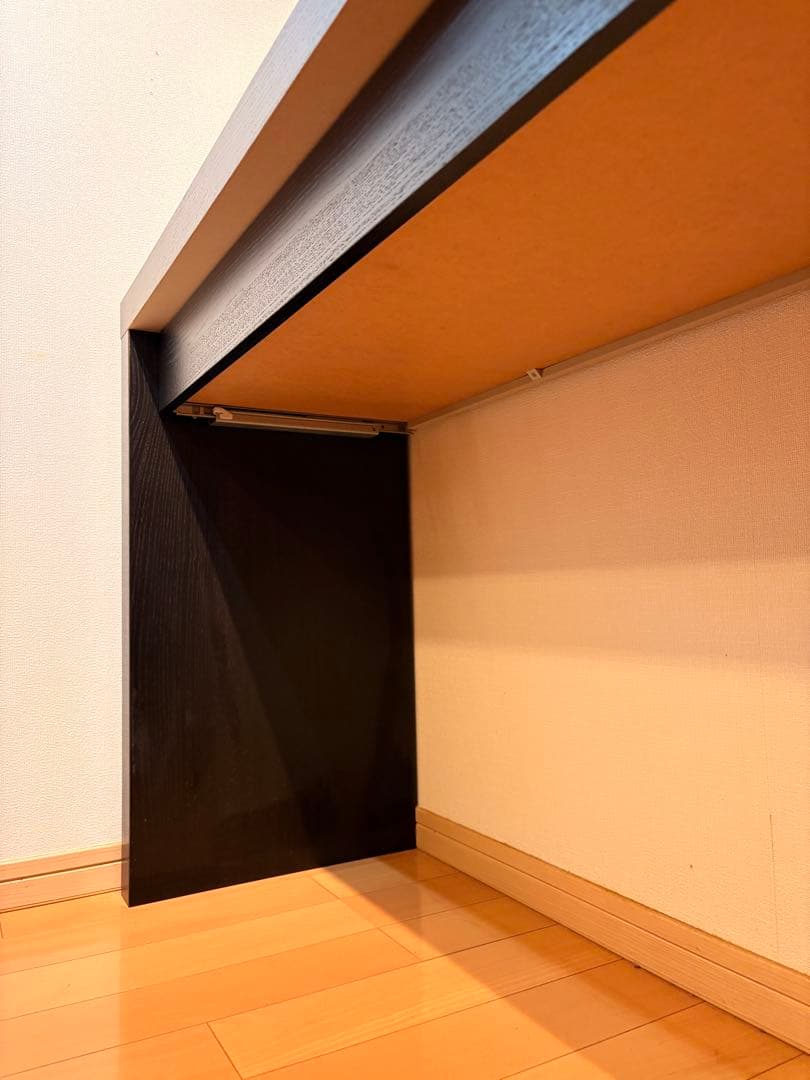 ⭐️今週末までの出品です！ 黒の引き出し付きパソコンデスク