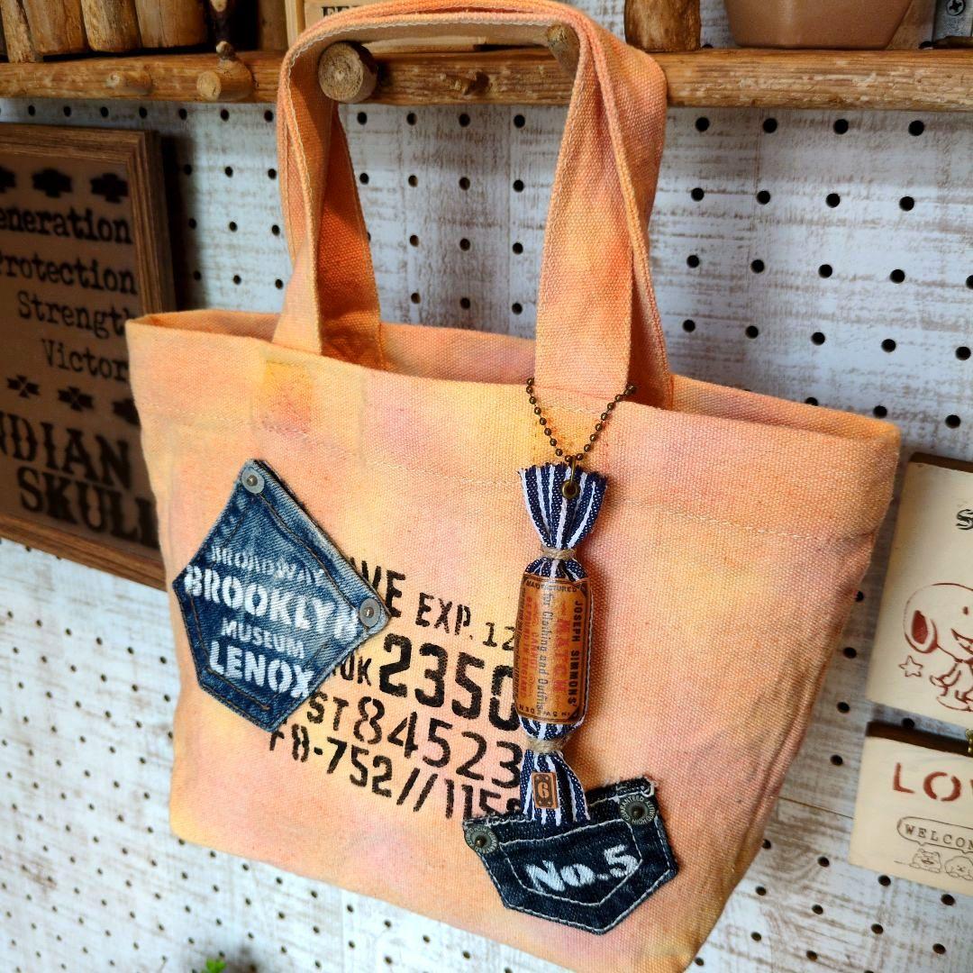 デニムリメイク☆バッグチャーム付手染めミニトートバッグ✨️