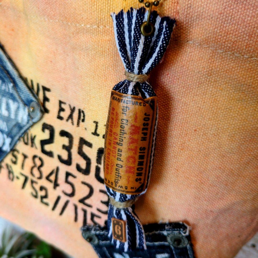 デニムリメイク☆バッグチャーム付手染めミニトートバッグ✨️