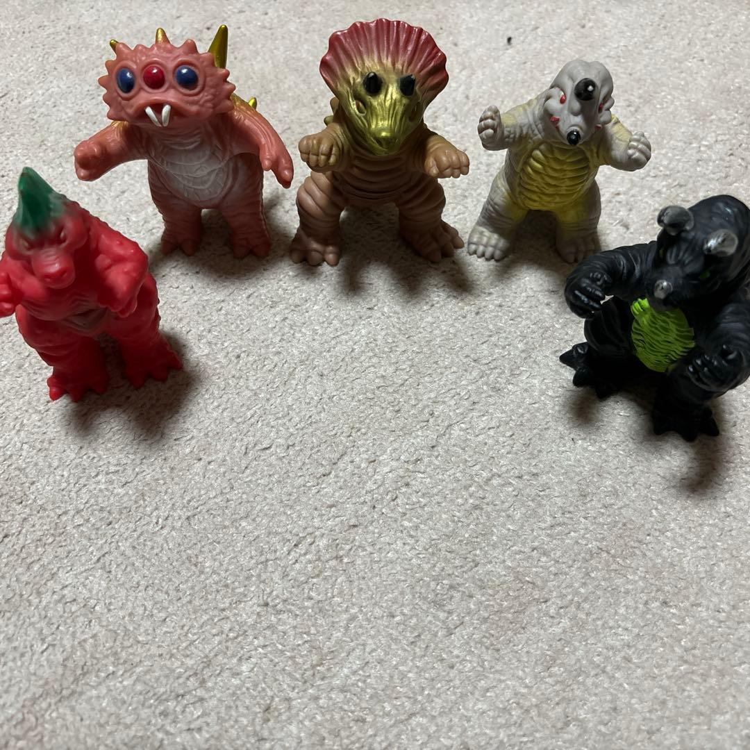 パチ怪獣 ソフビ 無版権 ソフビ 5体セット - メルカリ