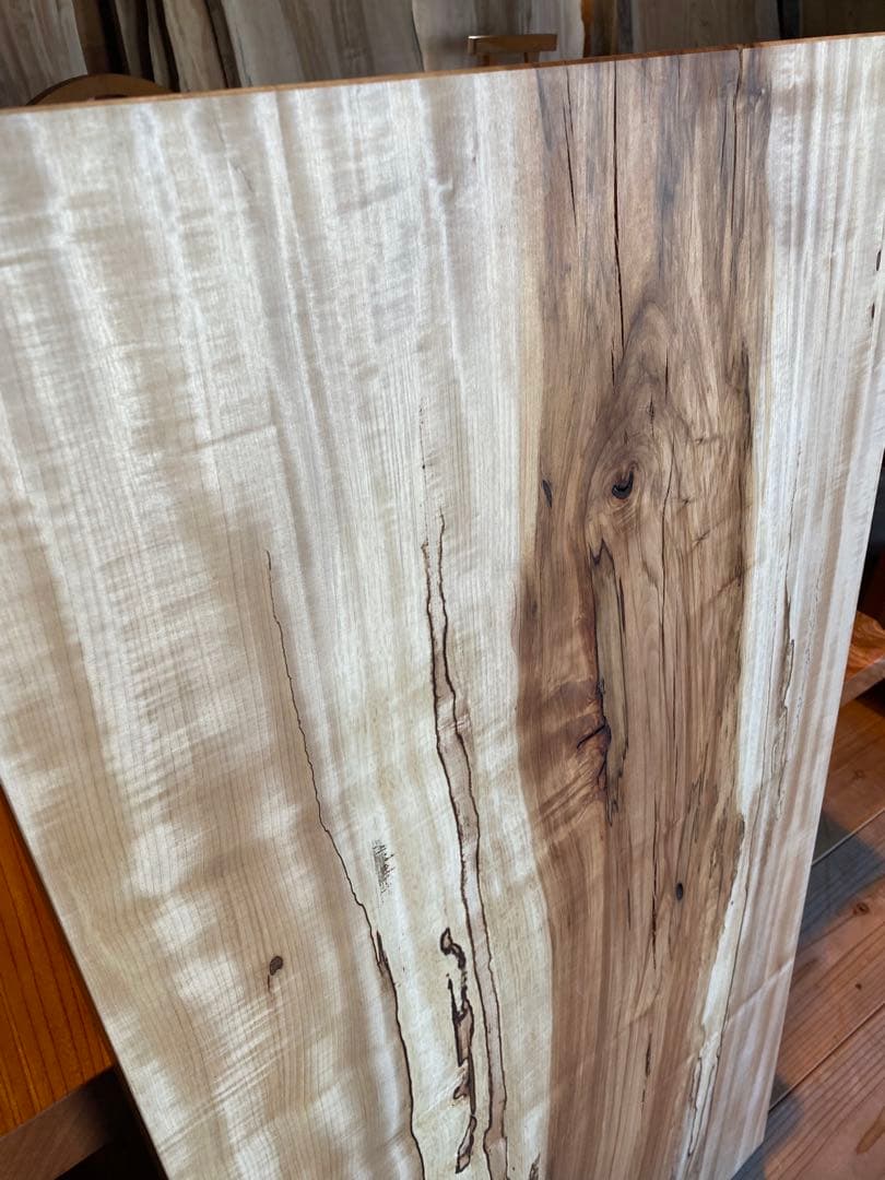 栃一枚板　スポルテッド杢　天板