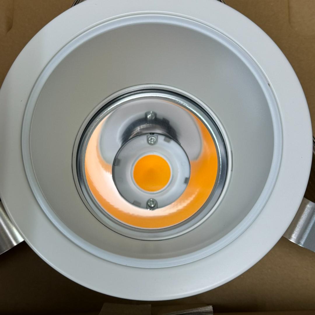 ★未使用　DAIKO　LEDダウンライト　埋込穴φ125