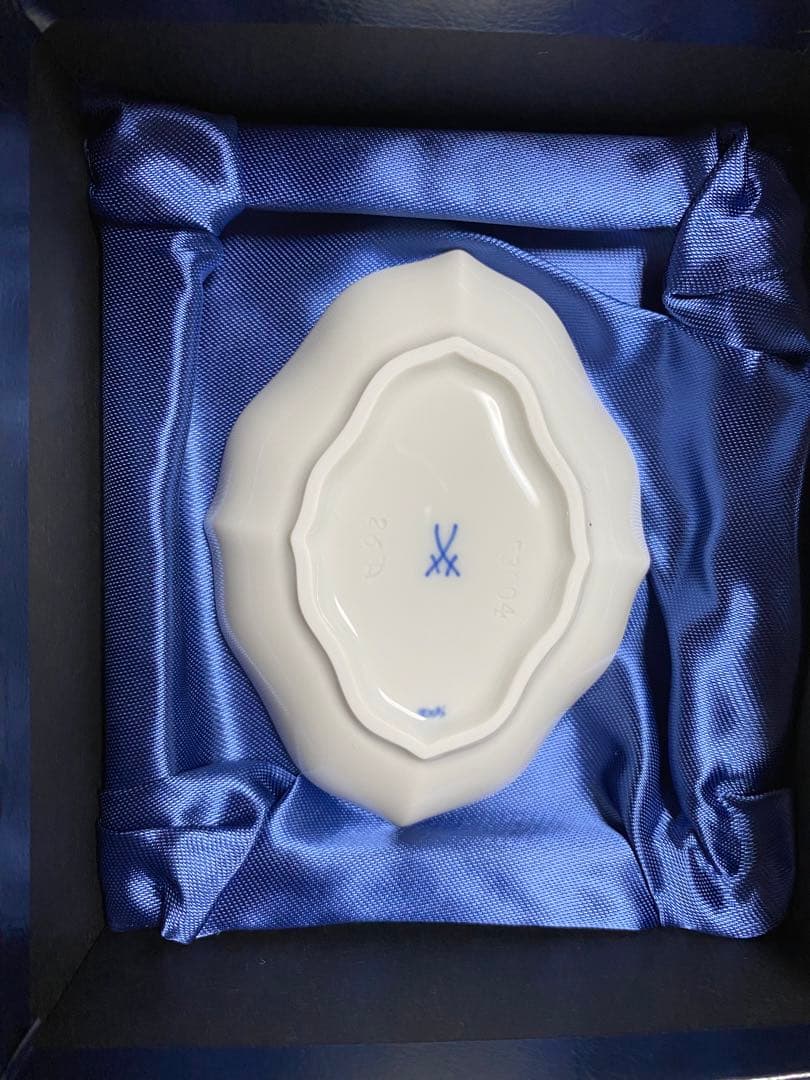 MEISSEN 花と蝶模様 八角形皿 ギフトボックス付き