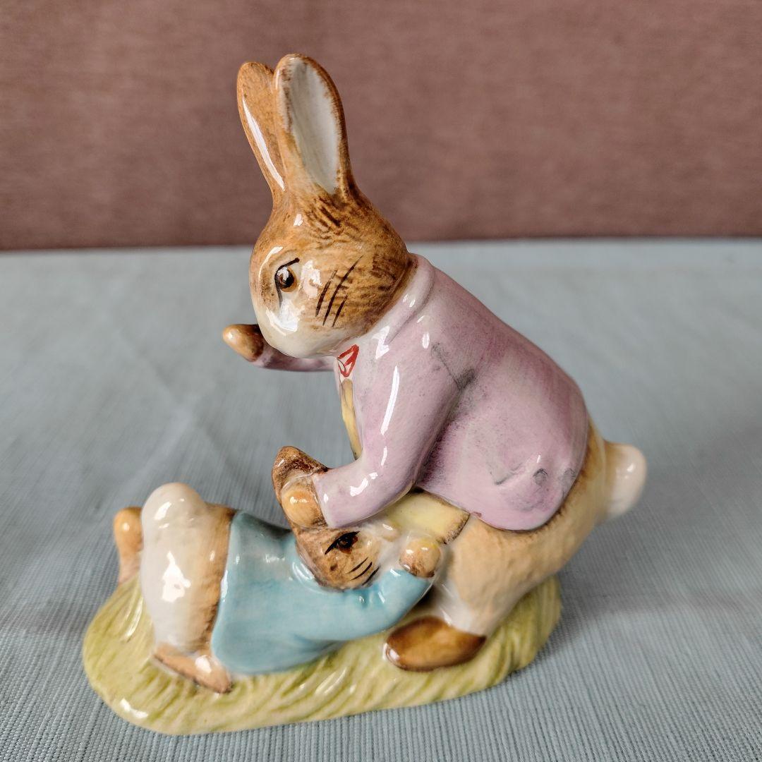 イギリス陶器老舗製 セラミックフィギュリン/ ピーターラビット2個