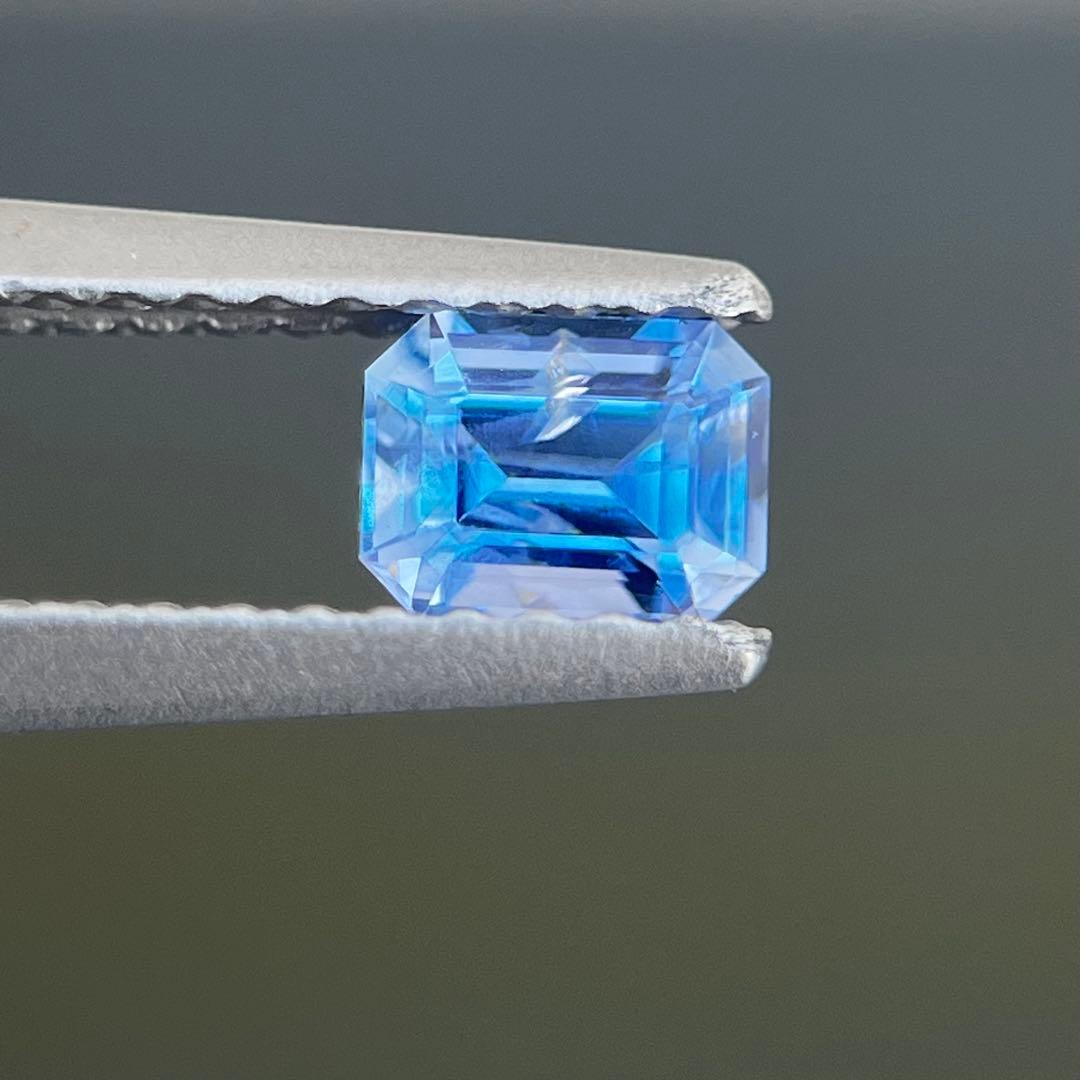 スリランカ産非加熱天然ブルーサファイアルース