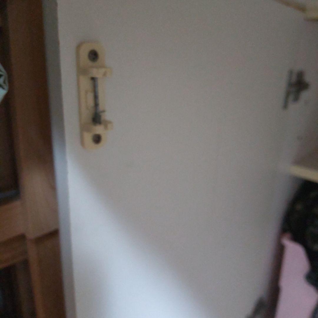 ホワイトキャビネット ガラス扉付き 収納デスク