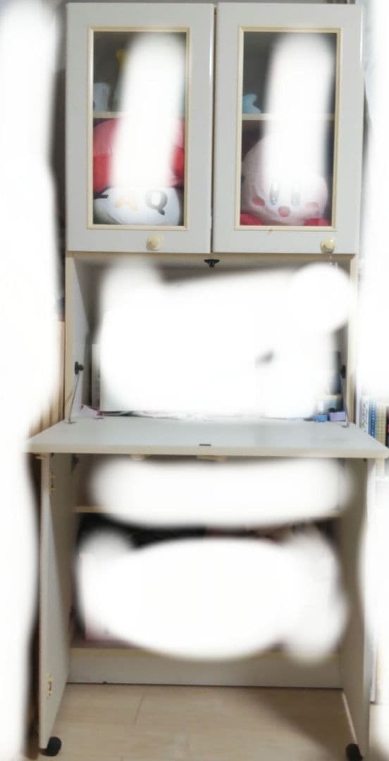 ホワイトキャビネット ガラス扉付き 収納デスク