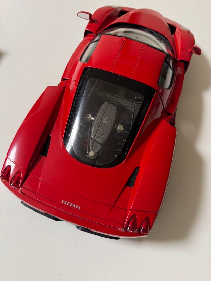 デアゴスティーニ フェラーリ・グランツーリズモ 1/8エンツォ フェラーリ本体