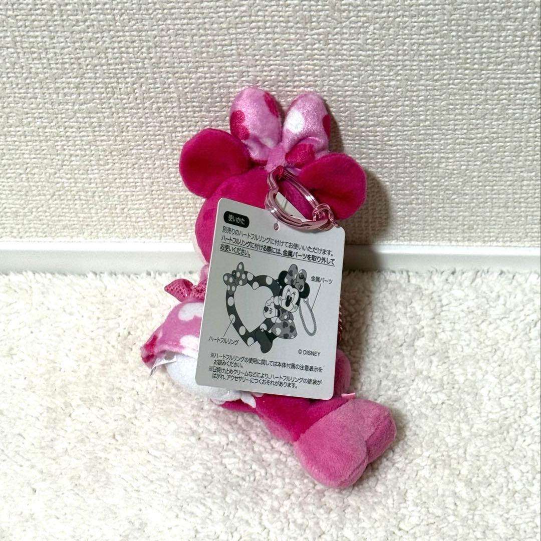 ディズニー パルパルーザ 2026 ミニー ぬいぐるみチャーム - メルカリ