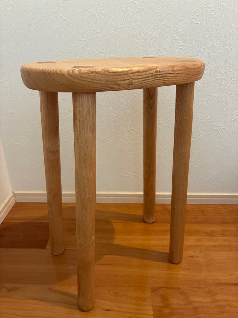 注文製作　栗の無垢材のスツール
