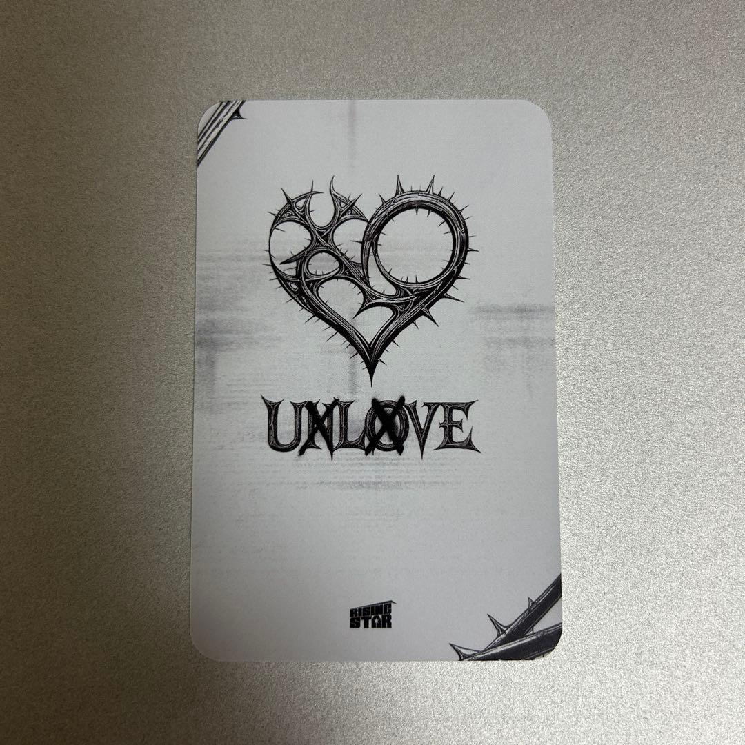 XLOV UXLXVE Rising Star トレカ ウムティ WUMUTI - メルカリ