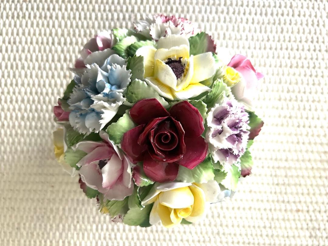 ロイヤルドルトン 陶花 薔薇 花束 英国