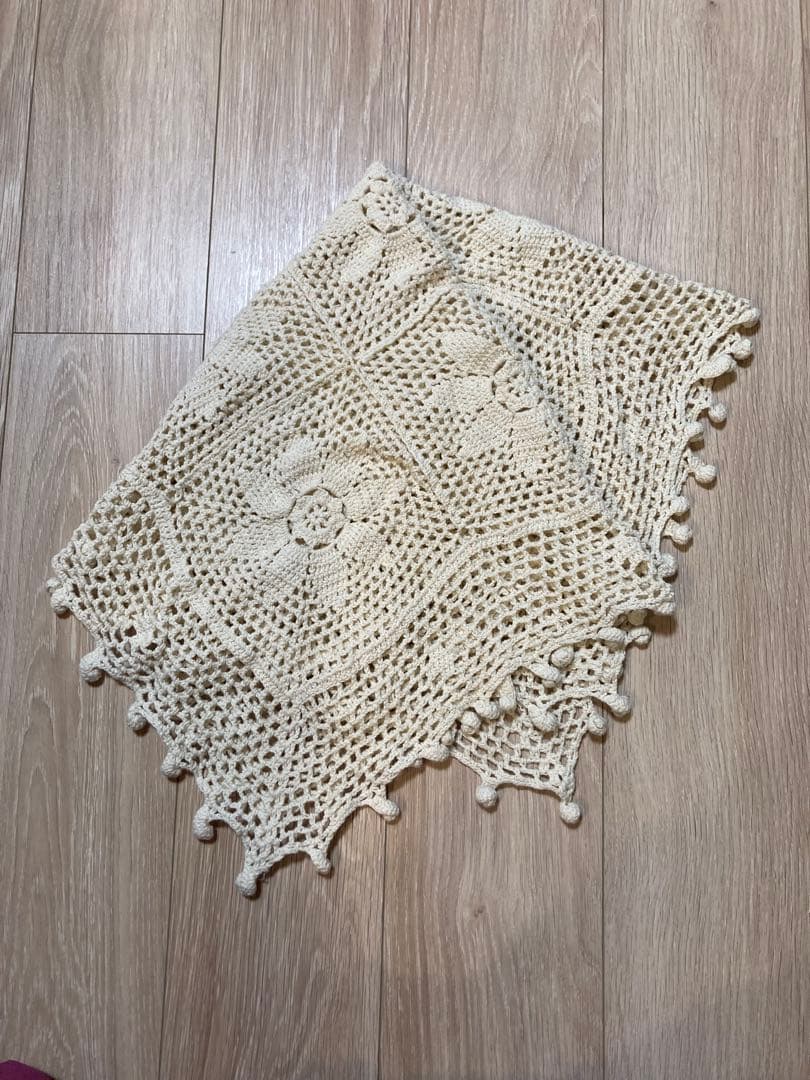 No.140 salut!✳︎大判マルチカバー かぎ針編み レース 正方形 - メルカリ