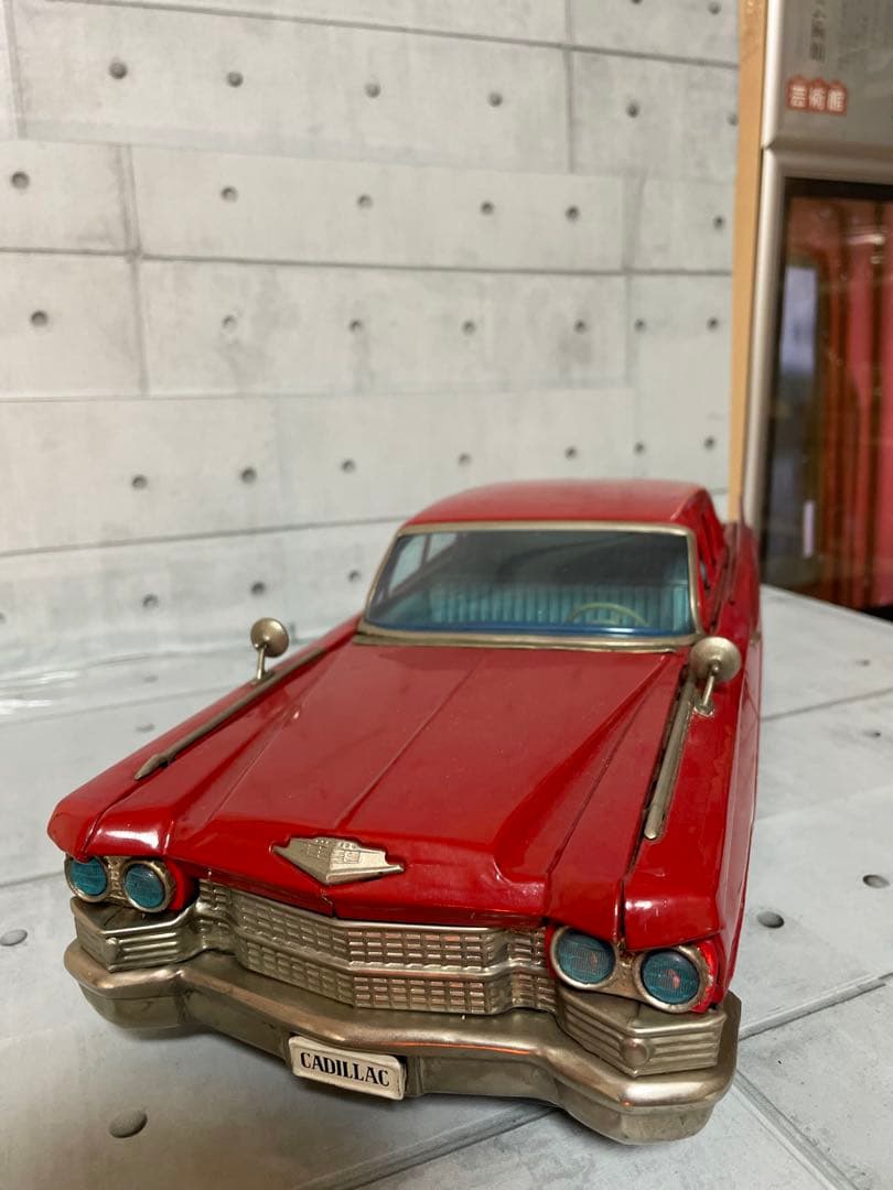 萬代屋（バンダイ）1960年代430mmブリキキャデラックフリクション好調