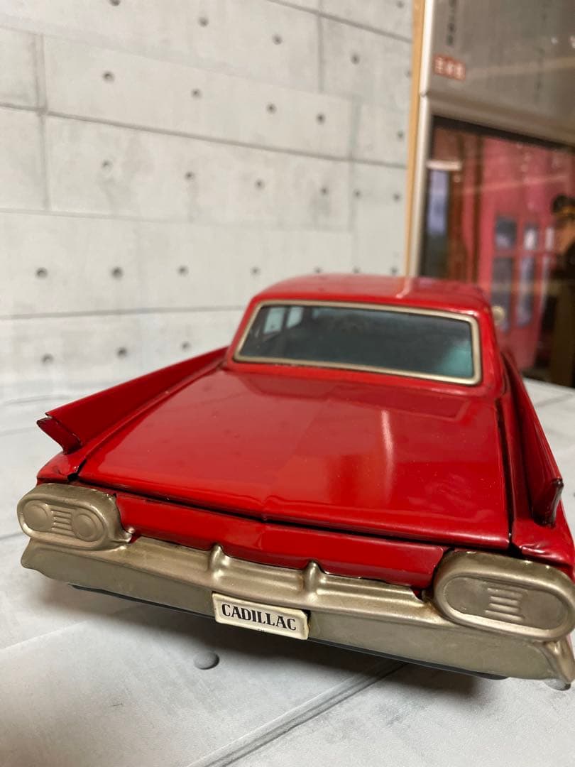 萬代屋（バンダイ）1960年代430mmブリキキャデラックフリクション好調