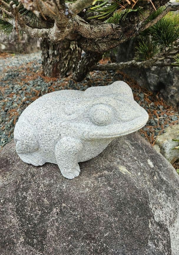 めい 御影石 カエル 約30cm 12Kg