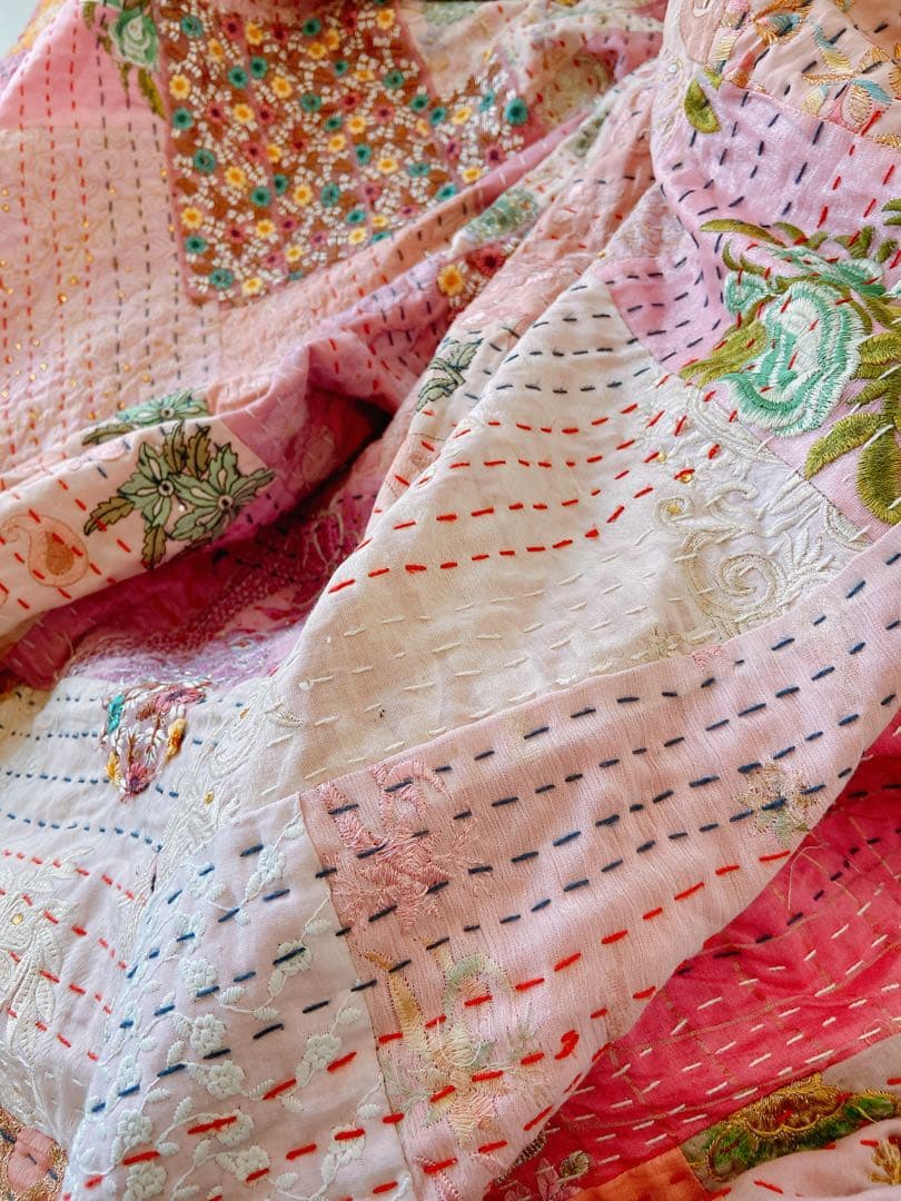 少し訳ありのため特価！カンバディアキルト　ピンク