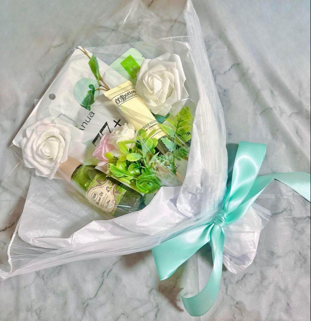 コスメブーケ【韓国コスメ】5,500円｜誕生日/結婚式/ギフト - メルカリ