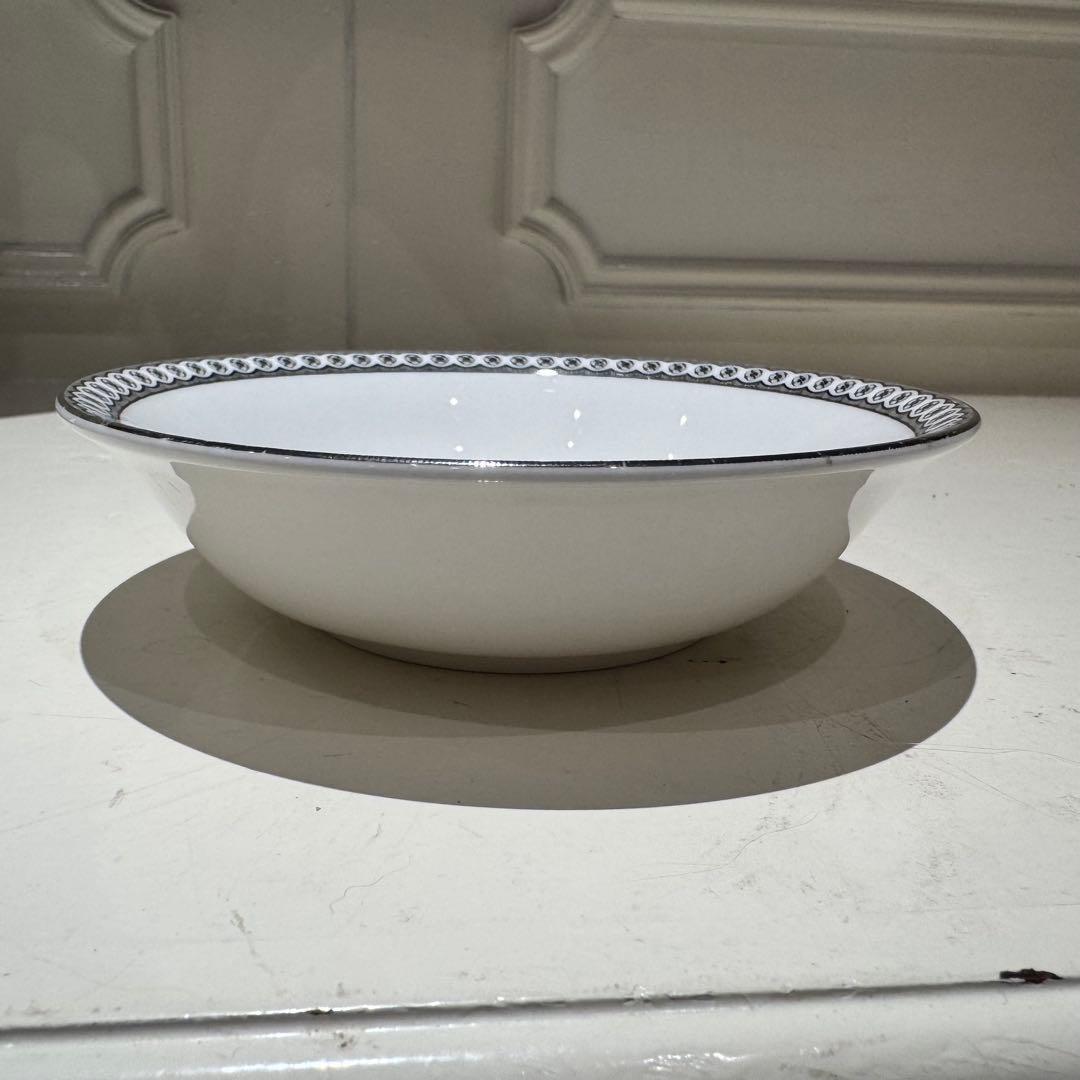 値下げしました！ウェッジウッド　24点セット