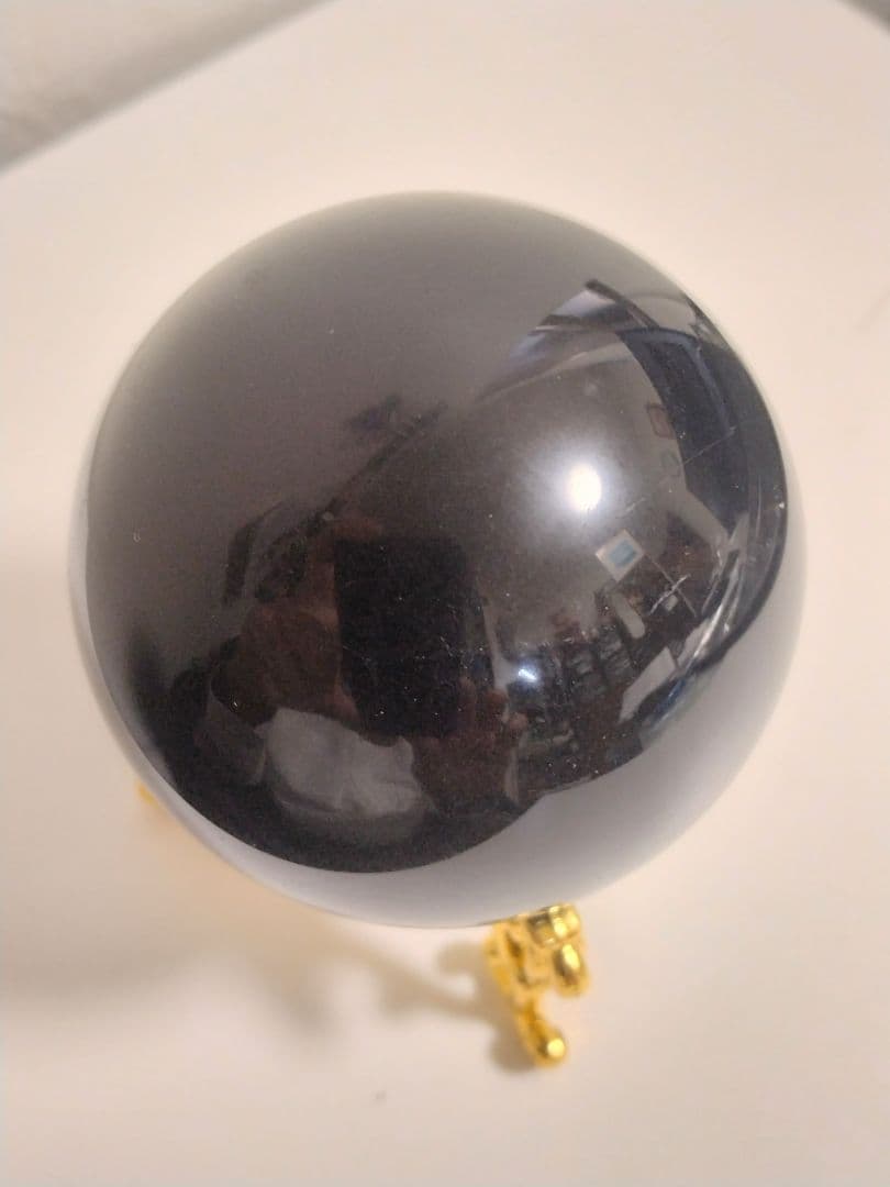 モリオン(黒水晶)丸玉52mm239g台座付き