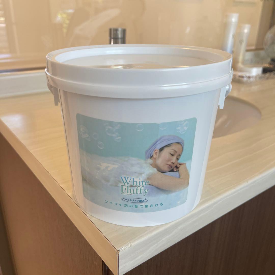 ホワイトフラッフィー洗顔料500g 洗浄料