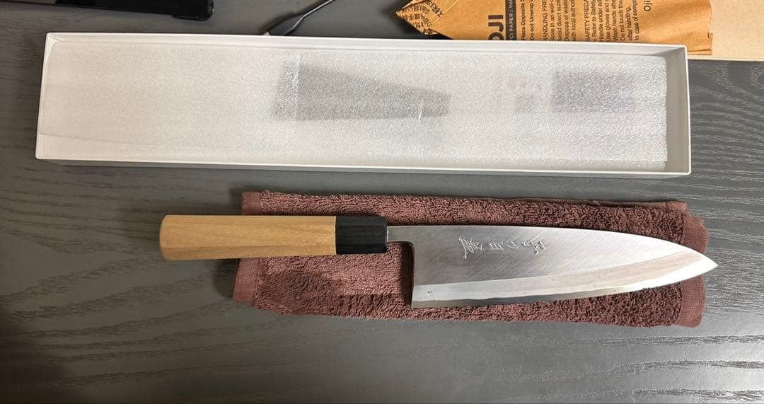 子の日　白極上　本霞　出刃　195 鞘あり