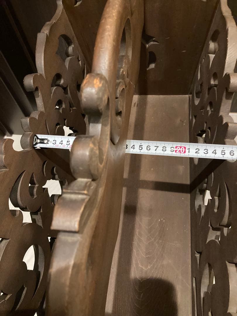 希少　ヨーロッパデザイン　木製彫刻マガジンラック