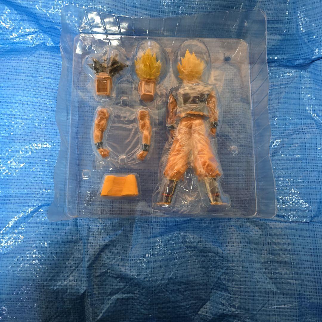 バンダイ 超サイヤ人孫悟空 フィギュア　ラストワンカラーVer.