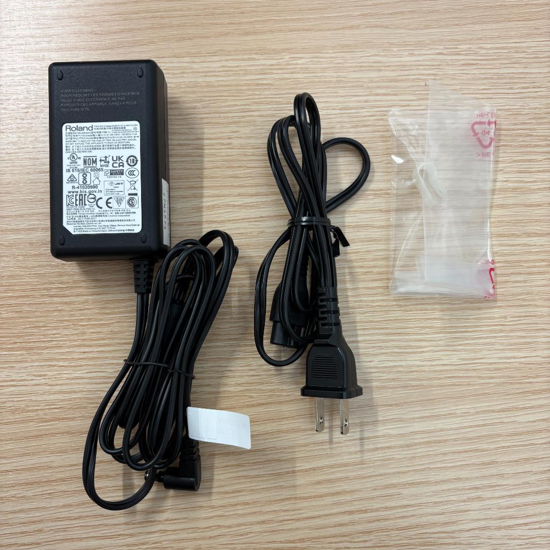 《極美品》Roland V-02HD MK II ストリーミングビデオミキサー