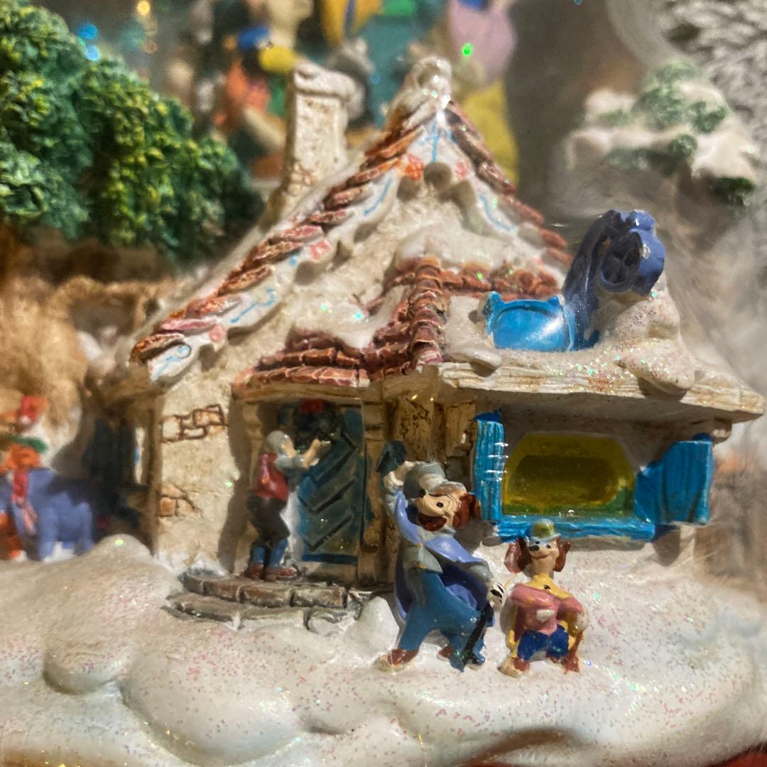 ディズニー　スノーグローブ　スノードーム　オルゴール