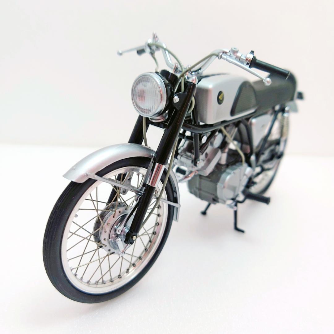 希少 EBBRO ホンダ CR110 ストリート 1962 バイク 精密模型 - メルカリ