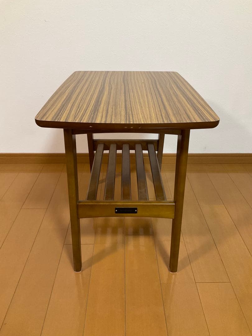 カリモク60 サイドテーブル
