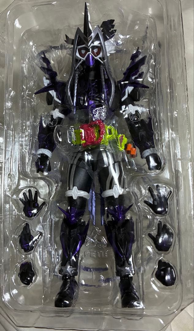 S.H.Figuarts 仮面ライダーゲンム 無双ゲーマー エグゼイド