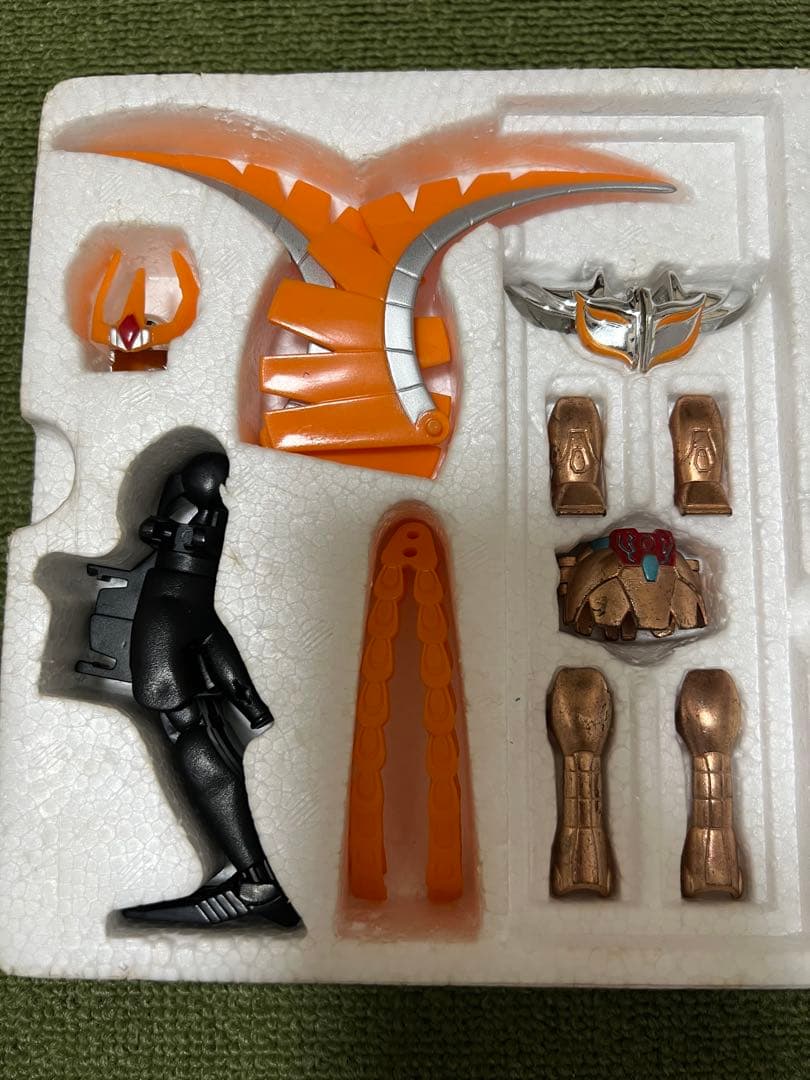 聖闘士星矢 フェニックスクロス 初期 窓箱 聖闘士聖衣大系