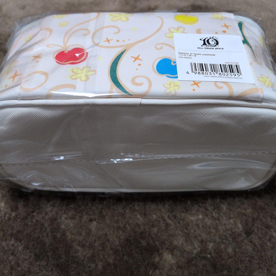 ミセスグリーンアップル MAGICAL10YEARS バニティポーチ - メルカリ